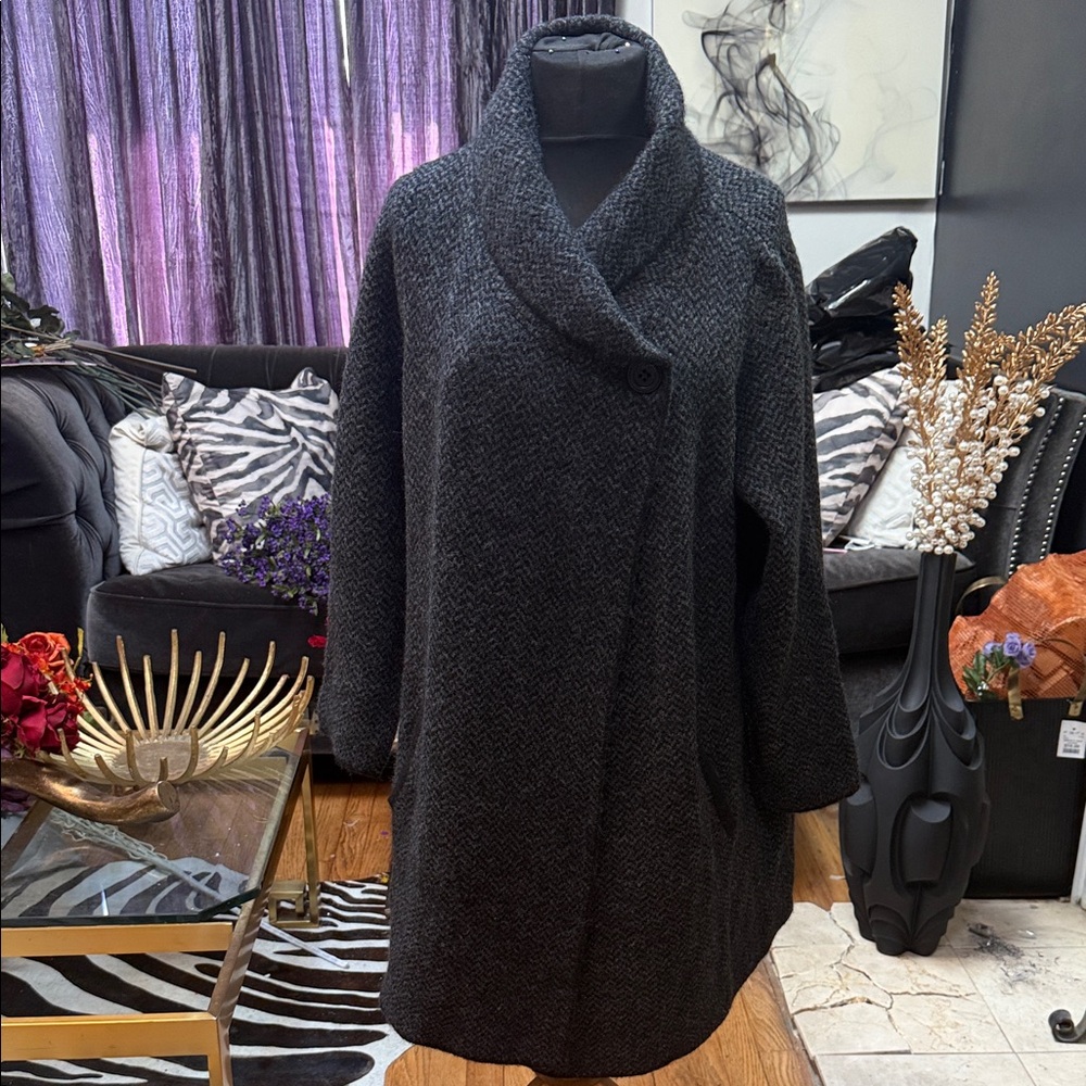 Jones & Co Women's Black Sweater Coat